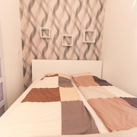 Danube Dwelling Rozsa 99 Apartment Budapest Bagian luar foto